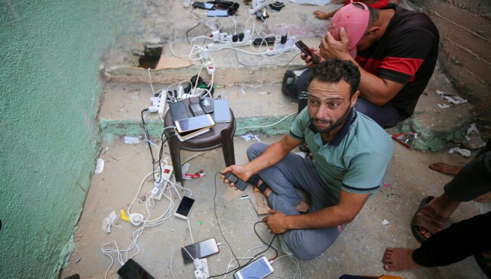 Gaza running out of clean water, medical supplies