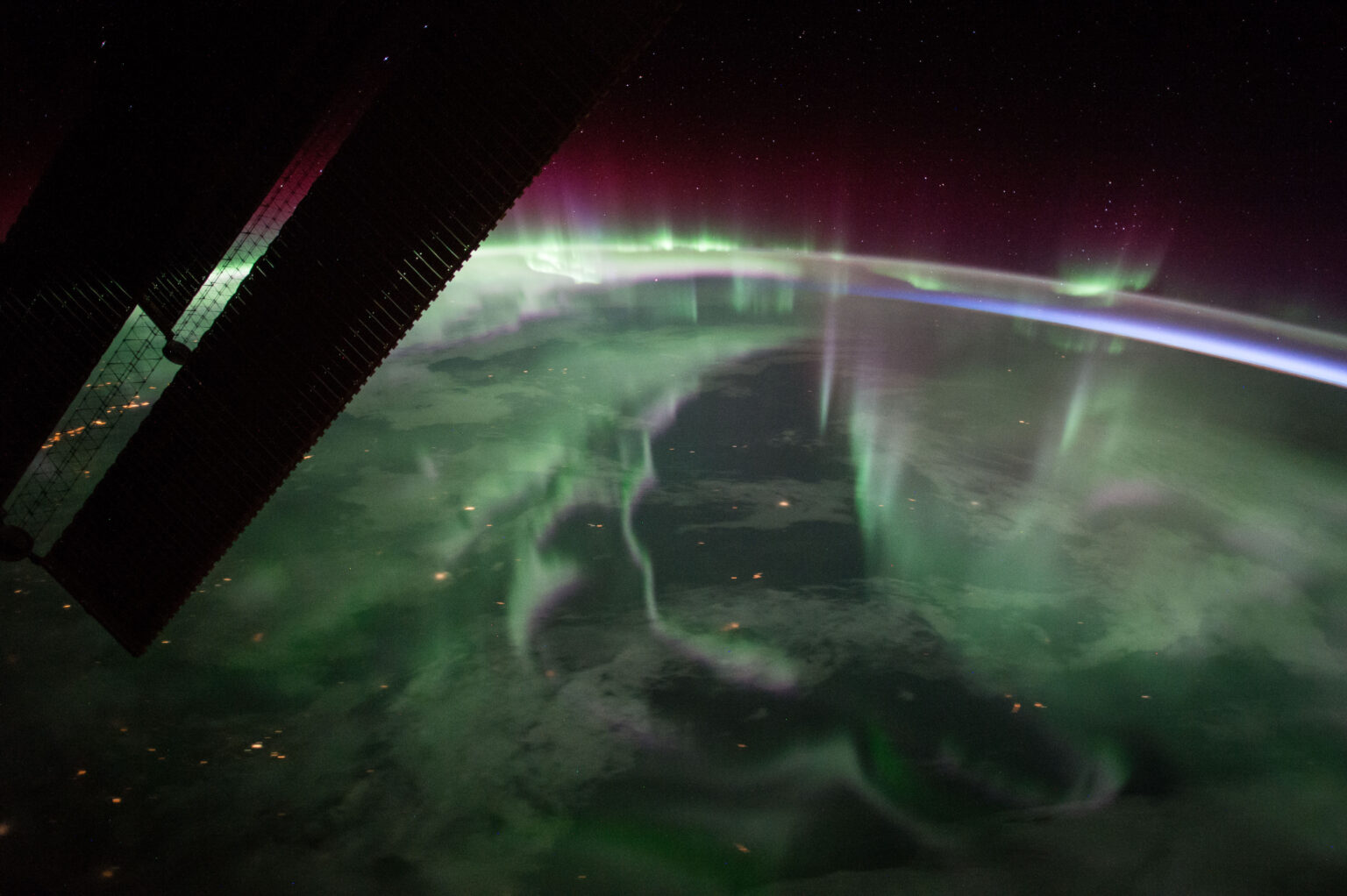 Festive Northern Lights – NASA