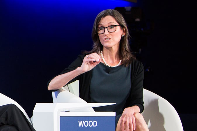 Cathie Wood’s Ark Invest Offloads Massive GBTC and Coinbase Shares, Eyes AI Push