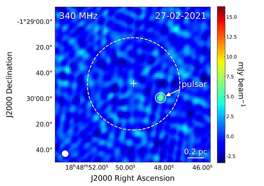 First pulsar detected in globular cluster GLIMPSE-C01