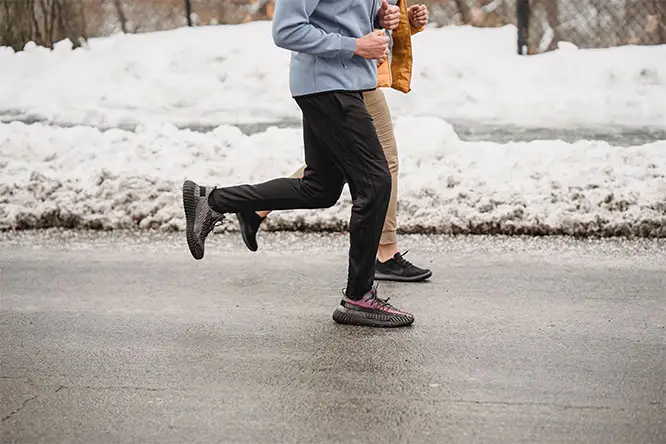 4 Benefits of Exercising in Colder Months