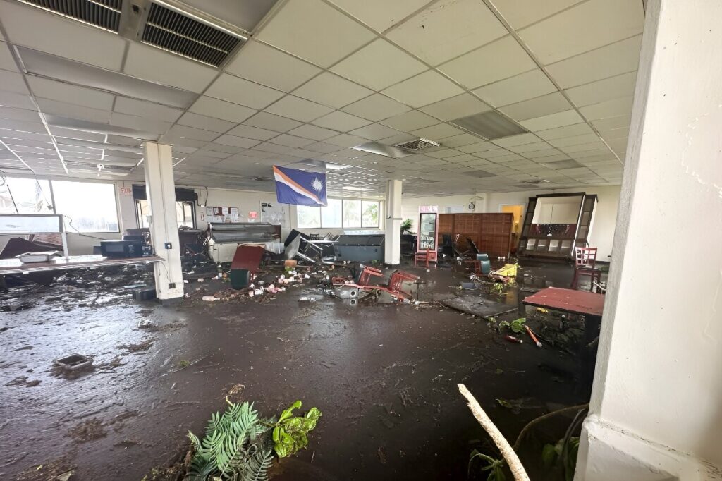 Giant waves flood key US military base on Marshall Islands