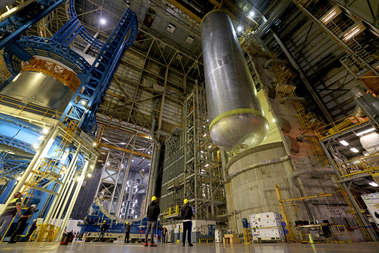 Rocket Propellant Tanks for NASA’s Artemis III Mission Take Shape