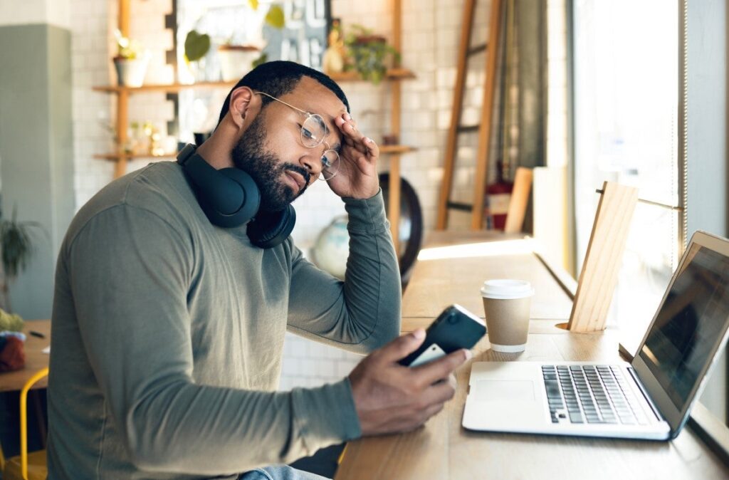 Using your personal phone for work: to mute or not to mute