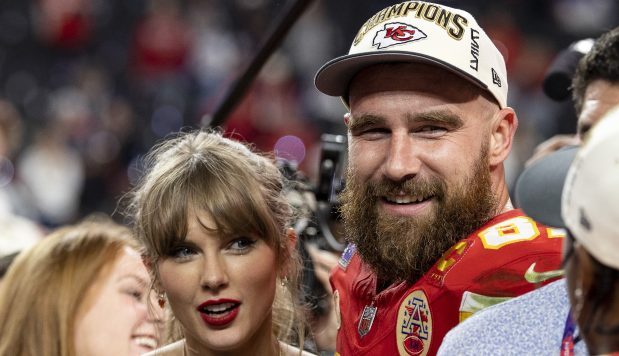 Taylor Swift and Travis Kelce Reportedly Get a Gym to Themselves – Hollywood Life