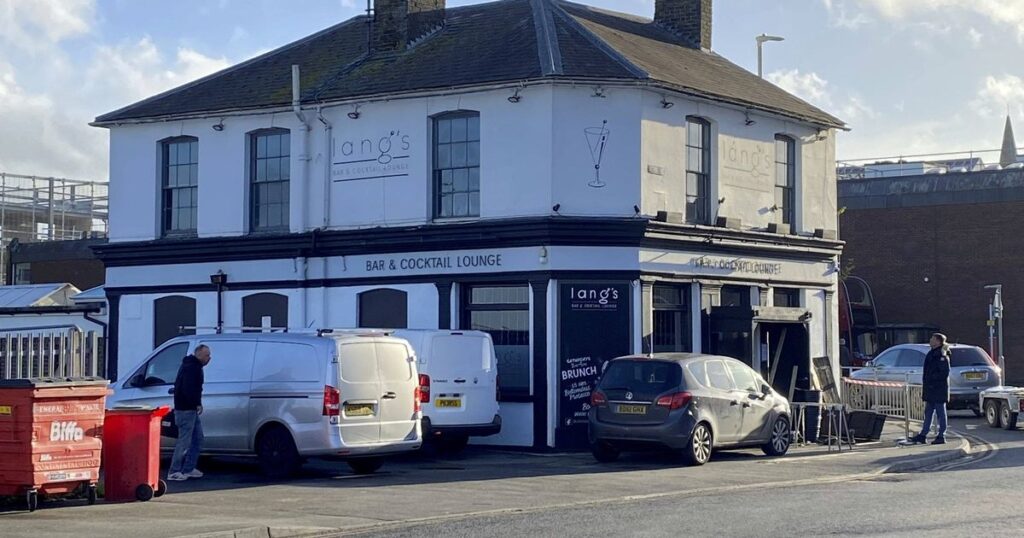 Boozy bottomless brunches ‘turning Kent town centre into Wild West’