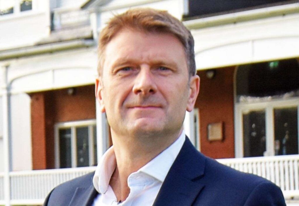 Kent name Michael Wilshaw as new chief executive, ending lengthy search for Simon Storey’s successor