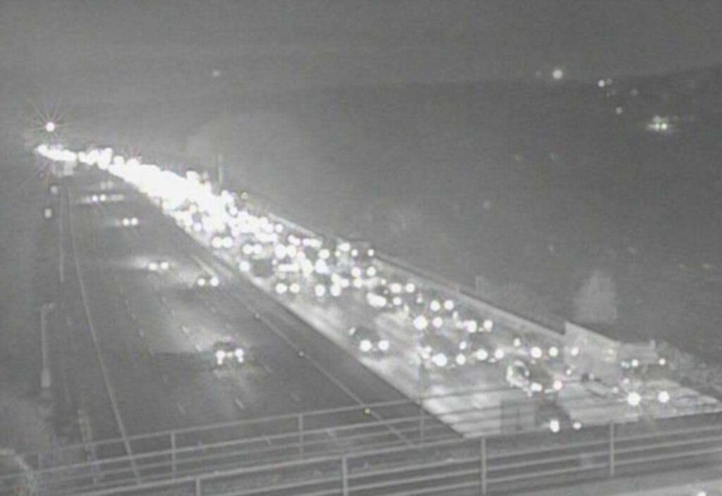 M26 shut off eastbound between junction 5 M25 and junction 3 M20 due to emergency repairs