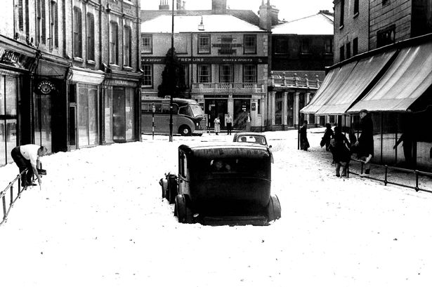 Photos from Tunbridge Wells showing giant hailstones, huge icicles and the Big Freeze
