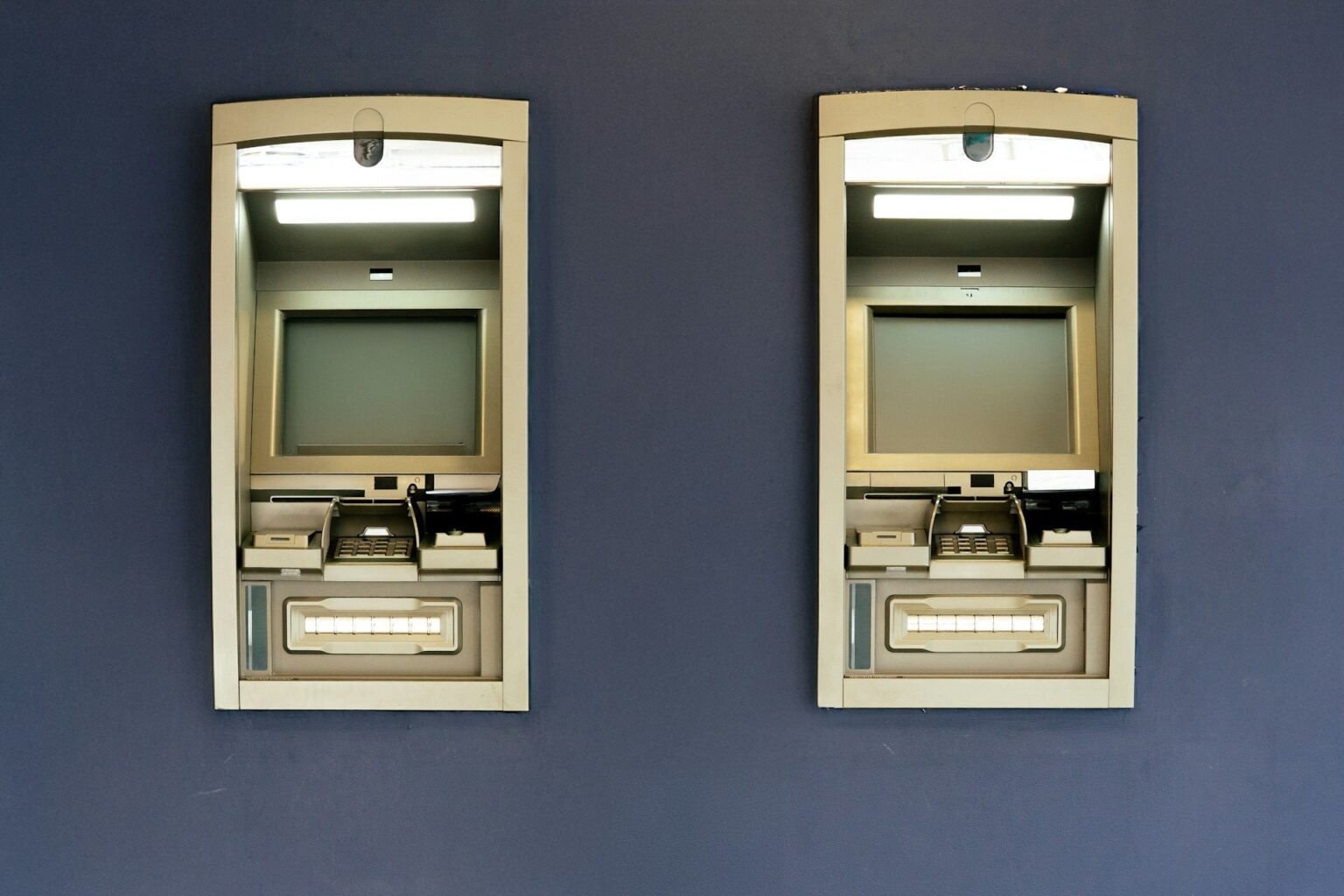 Why Instant Withdrawals Are Becoming Essential for Modern Businesses (2026 Guide)