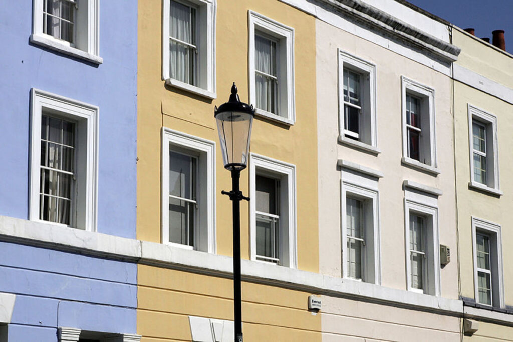 Brits push down house prices to dodge mansion tax