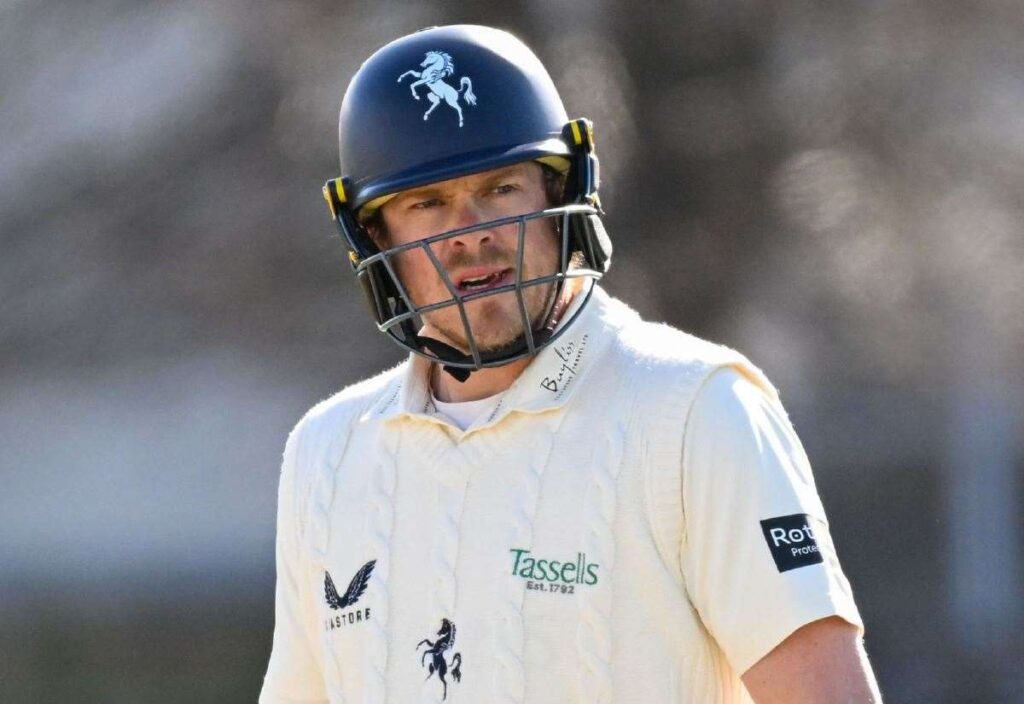 Kent (197) trail Durham (335 & 83-2) by 221 runs in the County Championship after Sam Northeast falls six runs short of a hundred