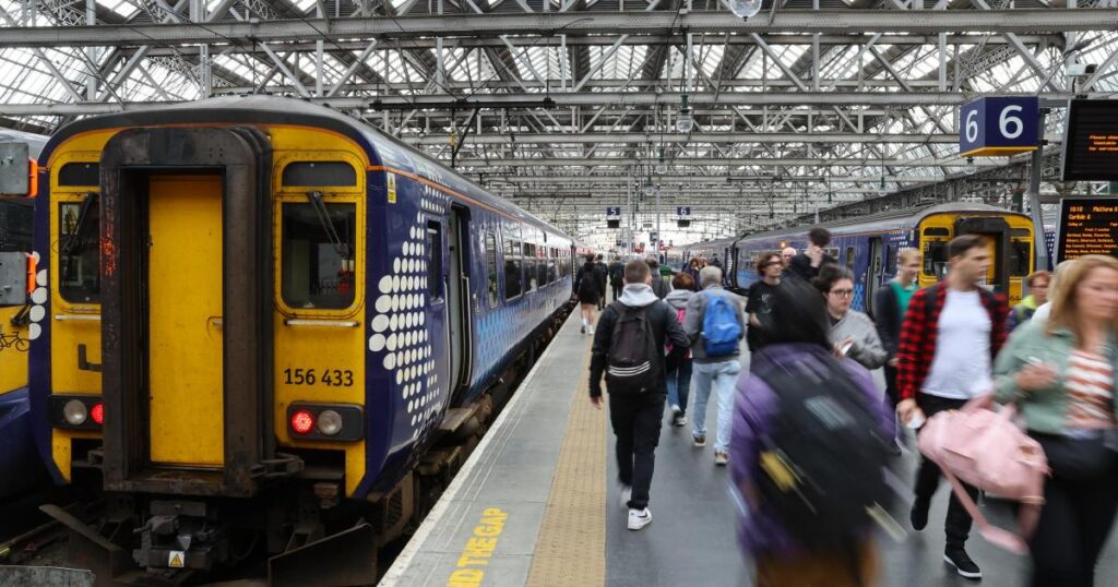 Major disruption to Glasgow ScotRail trains due to fire