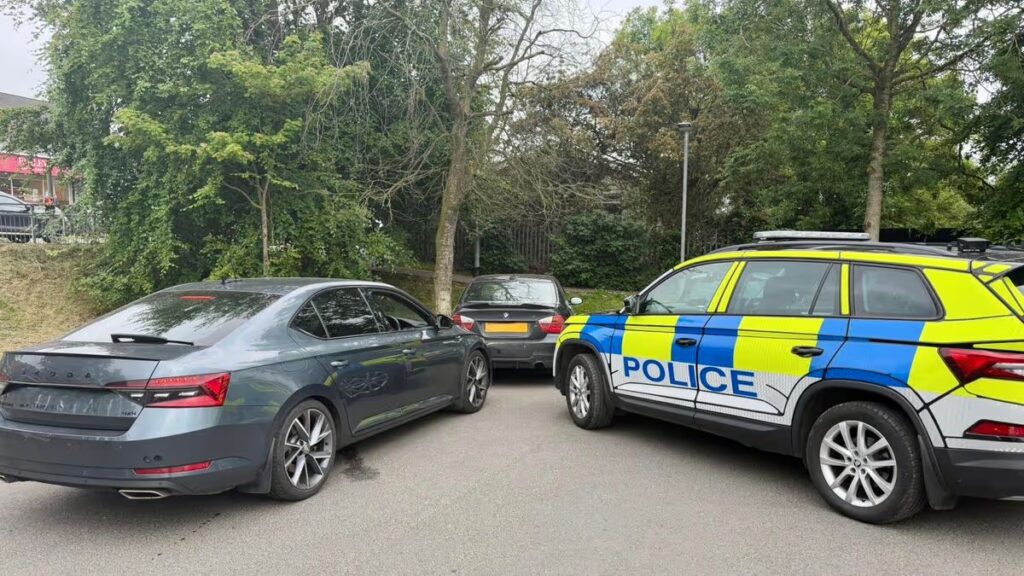 Drink driving arrest after car seen “trying to drift” around South Belfast roundabout