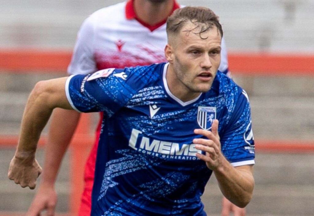 Gillingham’s released striker Elliott Nevitt has signed a two-year deal at fellow League Two side Oldham Athletic