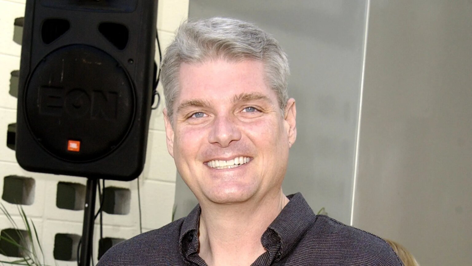 Who Was Tom Kane? 5 Things About the ‘Powerpuff Girls’ Voice Actor – Hollywood Life