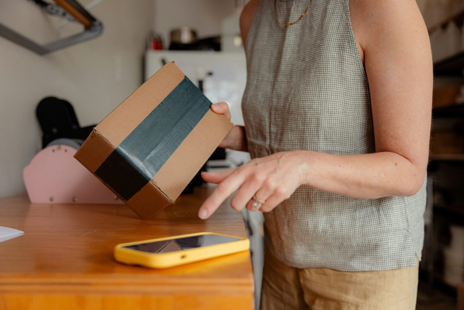 AI Shopping Tools Are Taking Over, But Consumers Still Trust Known Brands More
