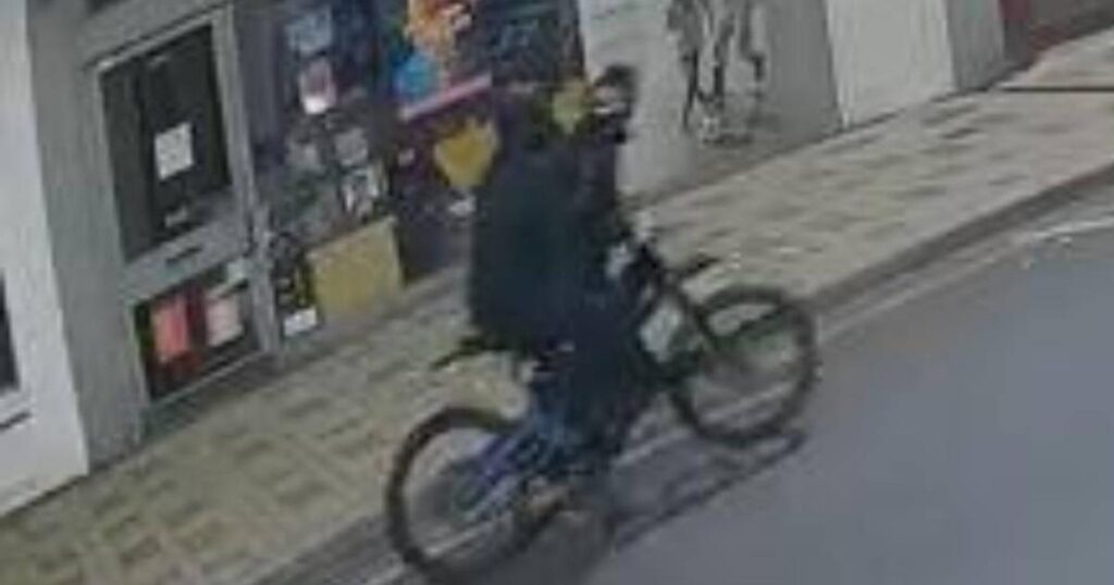 Man struck by e-bike rider near Clock Tower in Littlehampton