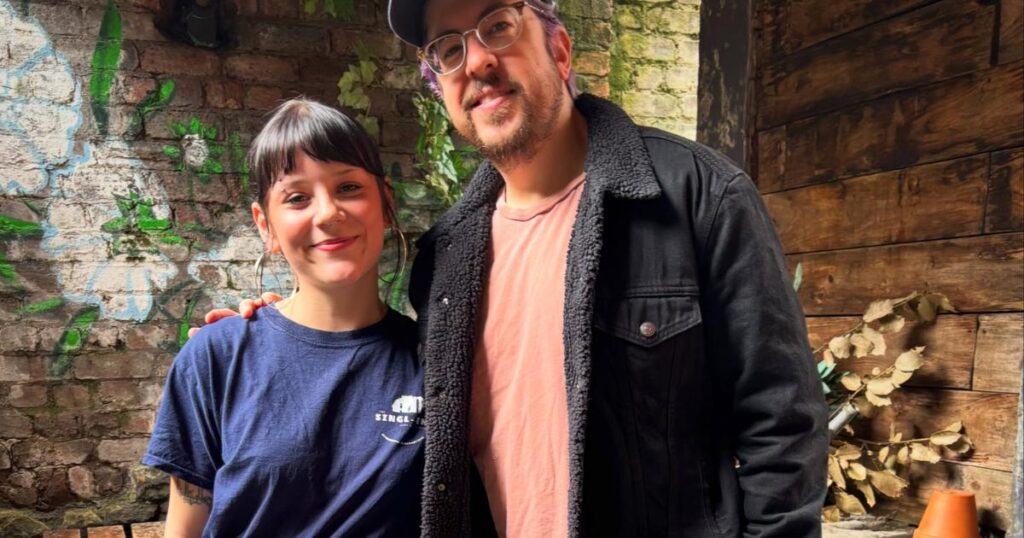 Superbad’s Christopher Mintz-Plasse stops by Glasgow cafe