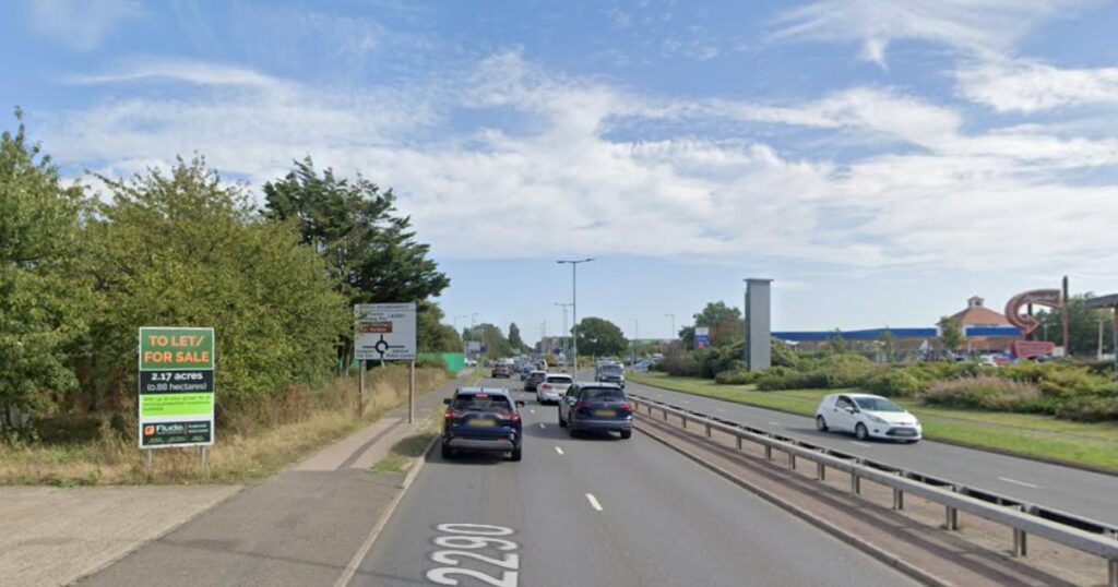 Recap: Oil spillage has left an A road partially blocked both ways