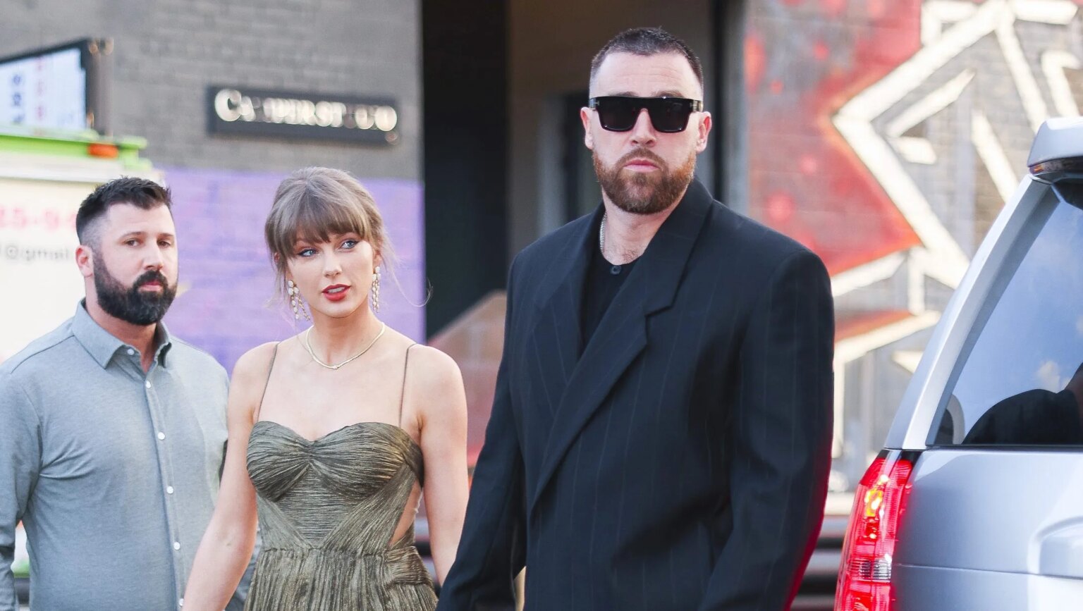 Celebrities Reportedly Attending Taylor Swift & Travis Kelce’s Wedding – Hollywood Life