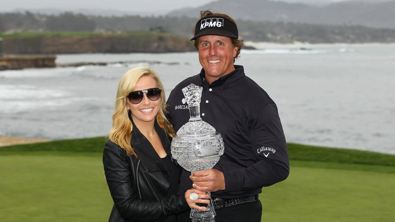 Who Is Phil Mickelson’s Wife? Meet Amy Mickelson – Hollywood Life