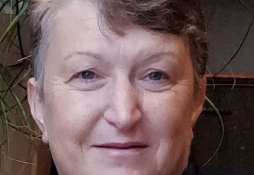 Tributes pour in for Kent nurse, Julie Jones, following sudden death aged 57