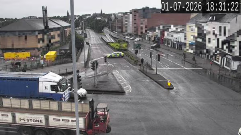 Supicious vehicle at centre of security alert which shut down train station