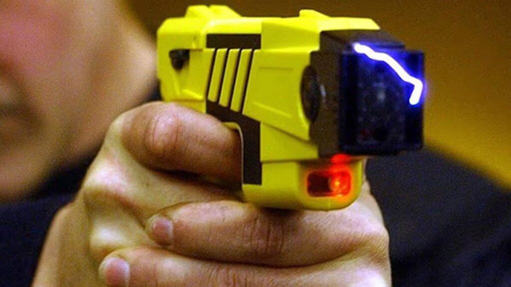 Man, 30s, arrested after drugs, taser and suspected ammo in Belfast search